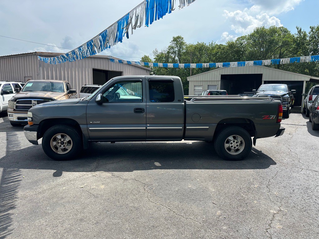 2000 Chevrolet Silverado 1500 Image 8