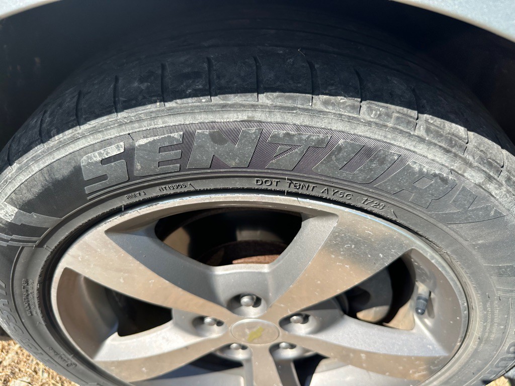 2011 Chevrolet Malibu Image 12
