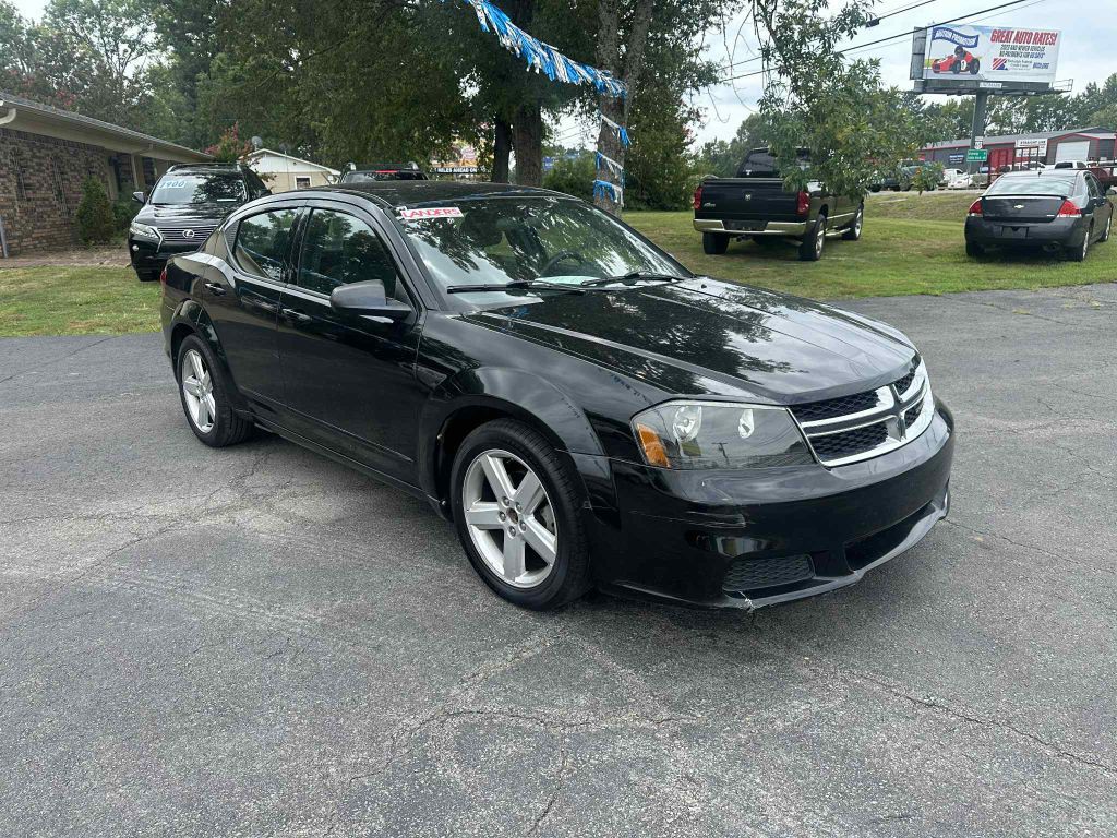 2013 Dodge Avenger Image 3