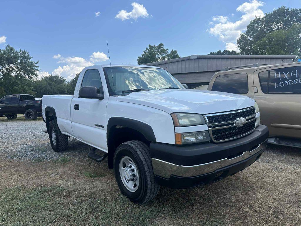 2007 Chevrolet Silverado 1500 Image 3