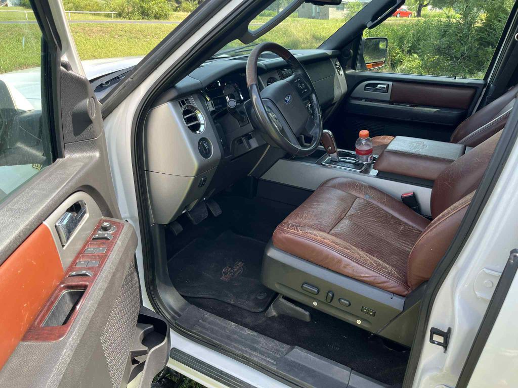 2012 Ford Expedition Image 5