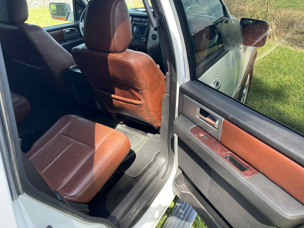 2012 Ford Expedition Image 10