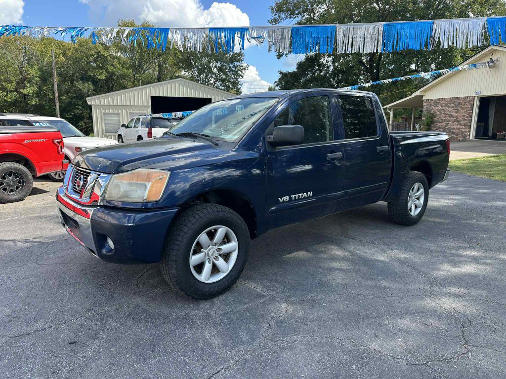 2012 Nissan Titan Image 1