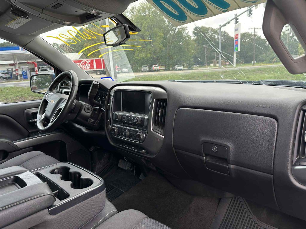 2018 Chevrolet Silverado 1500 Image 17