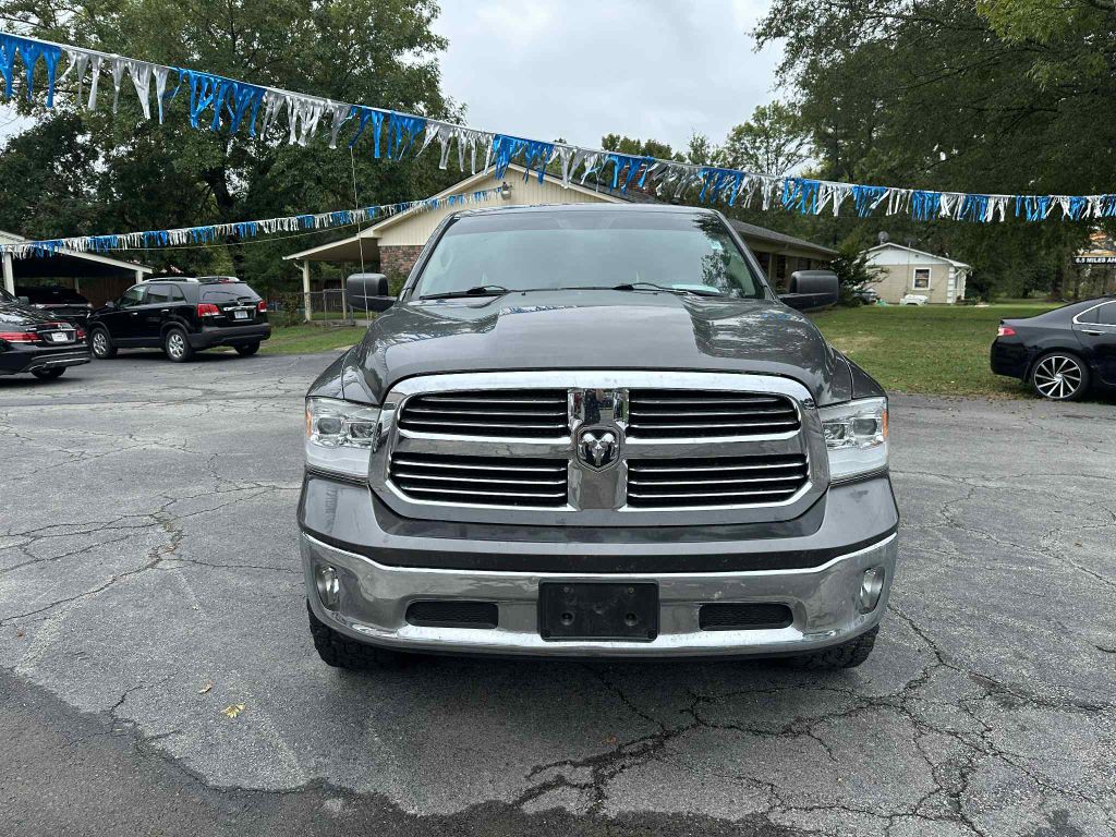 2014 RAM 1500 Image 2
