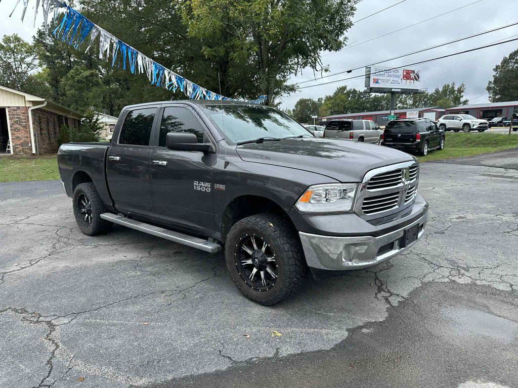 2014 RAM 1500 Image 3
