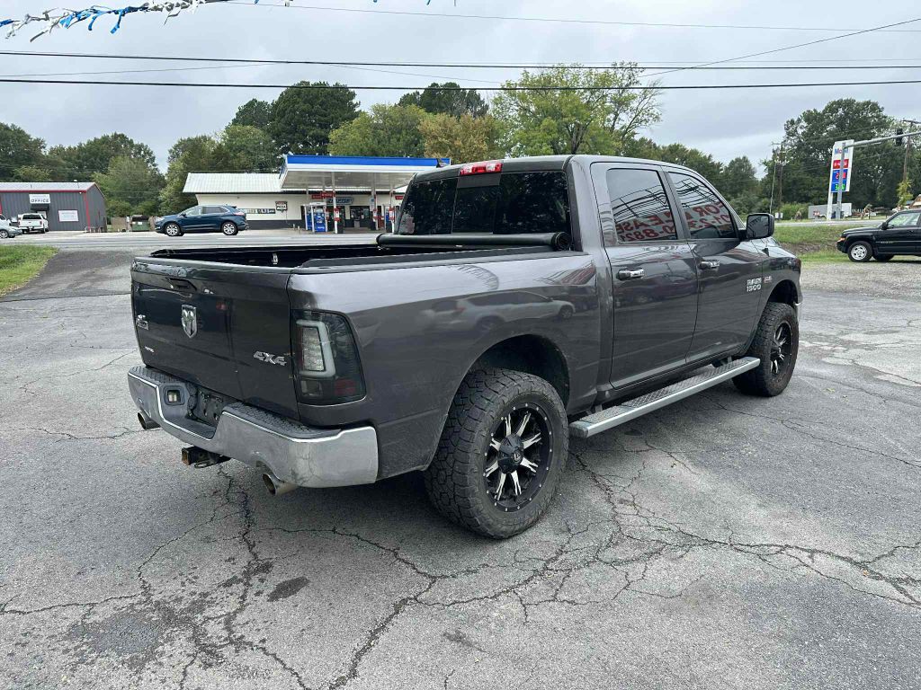 2014 RAM 1500 Image 5