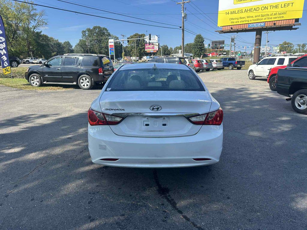 2012 Hyundai Sonata Image 6