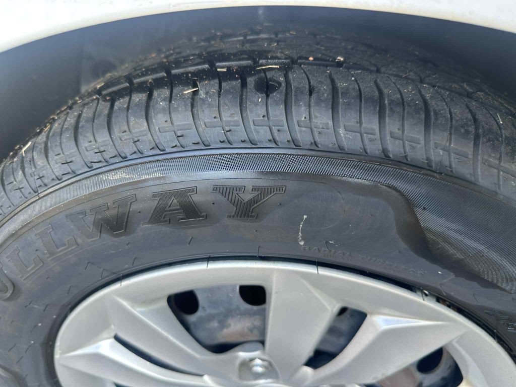 2012 Hyundai Sonata Image 16