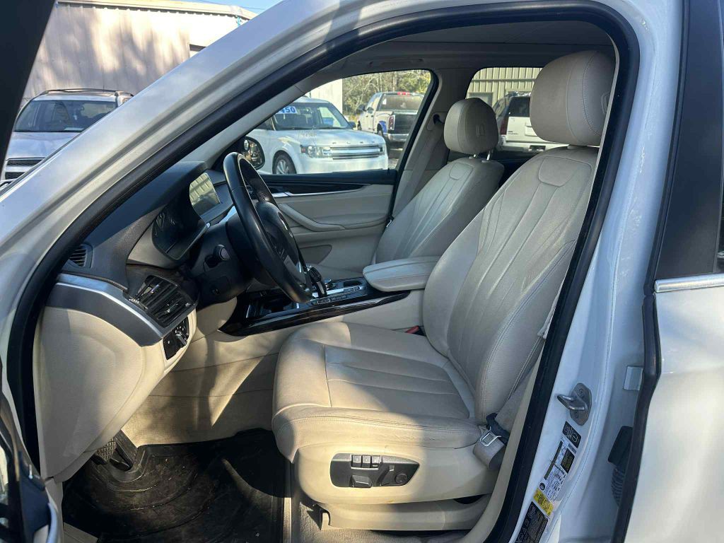 2015 BMW X5 Image 12