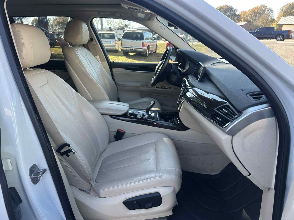 2015 BMW X5 Image 15
