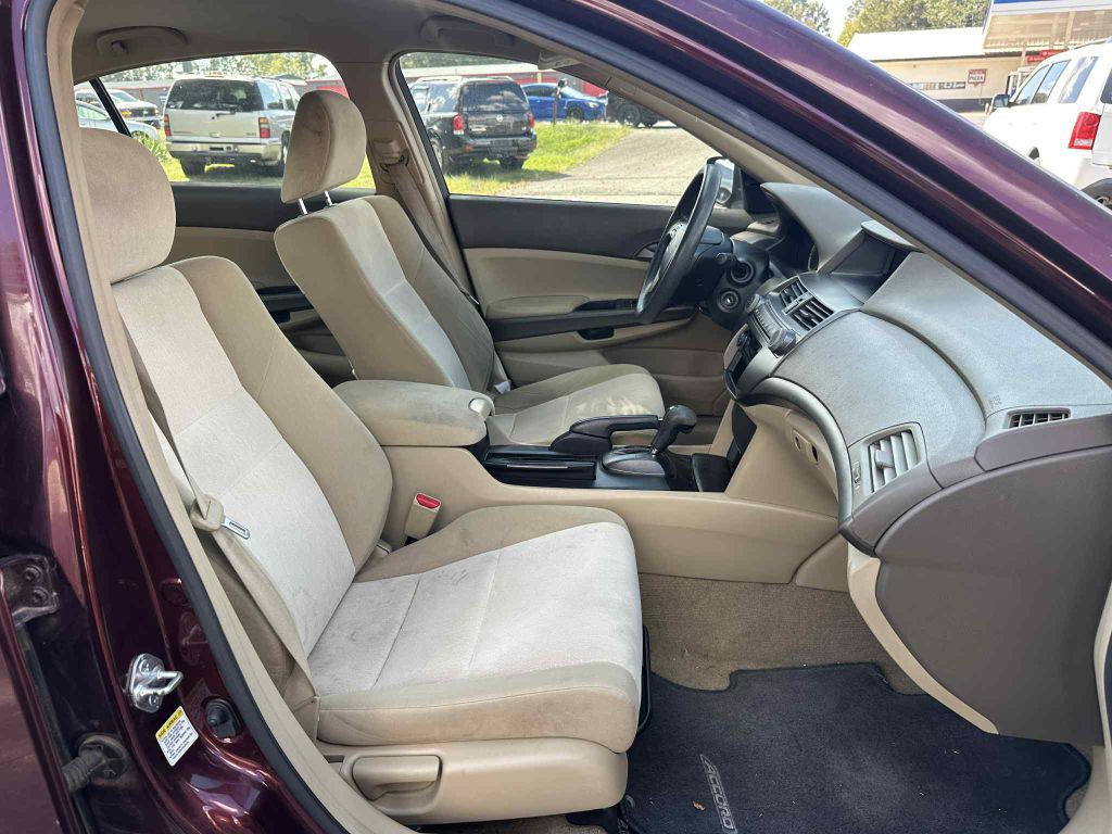 2008 Honda Accord Image 12