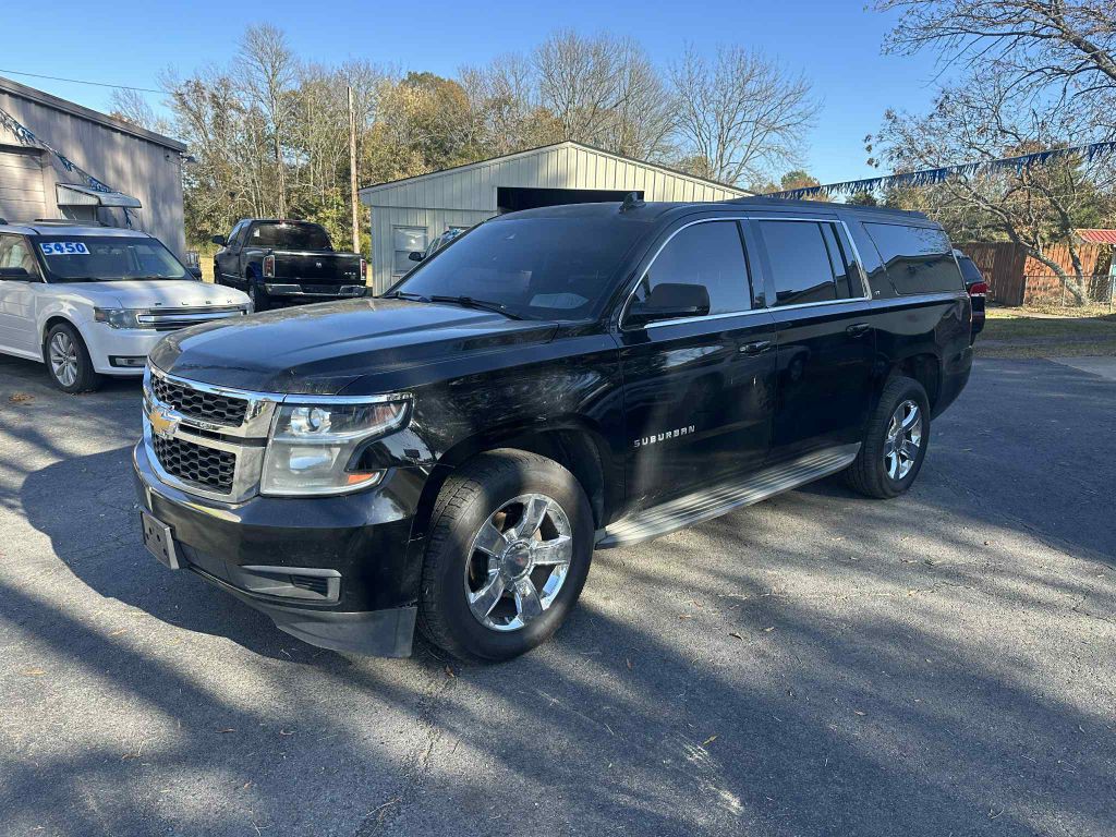 2015 Chevrolet Suburban Image 1