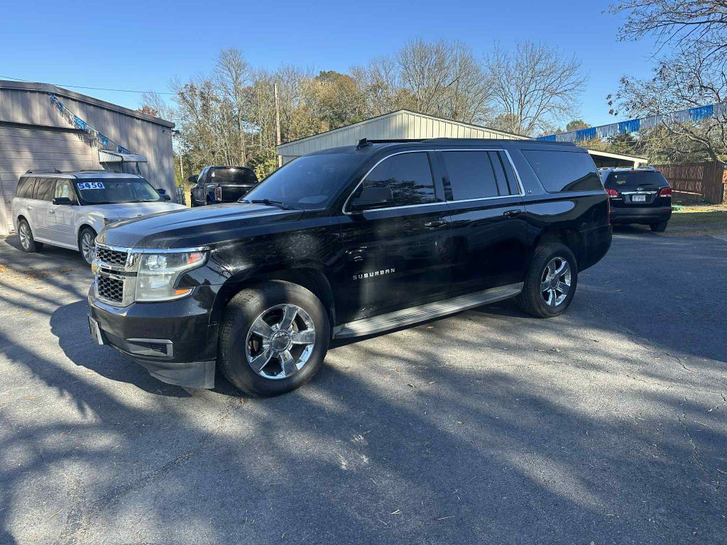 2015 Chevrolet Suburban Image 10