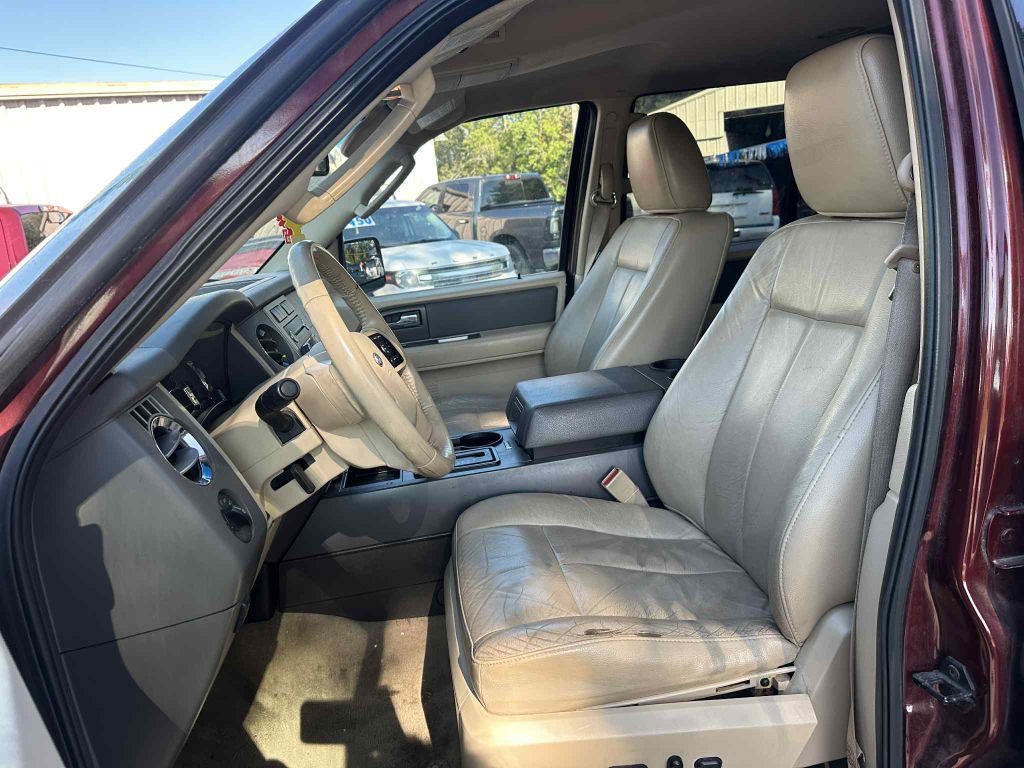 2013 Ford Expedition Image 9