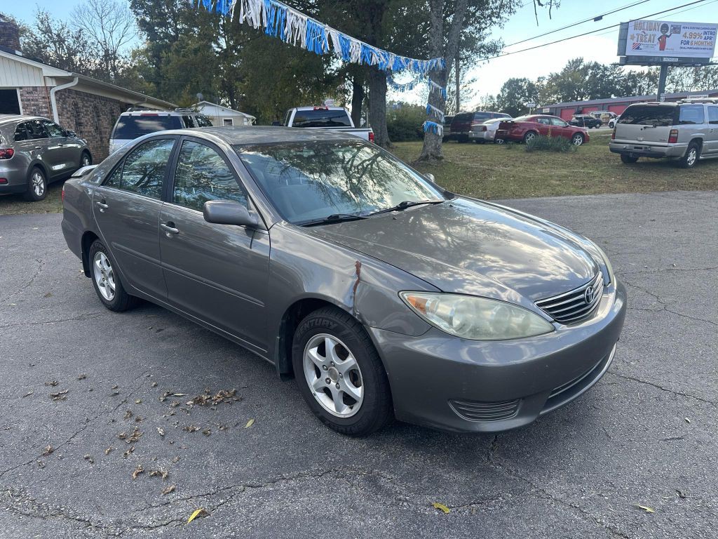 2005 Toyota Camry Image 3