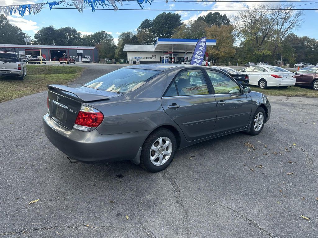 2005 Toyota Camry Image 5