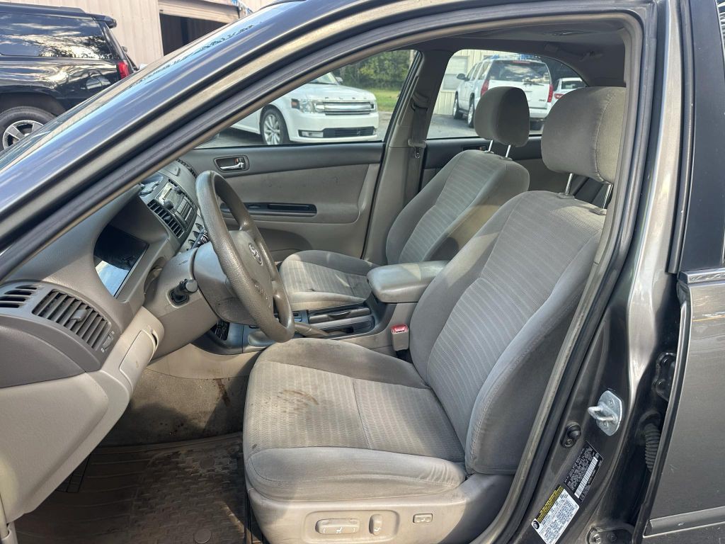 2005 Toyota Camry Image 9