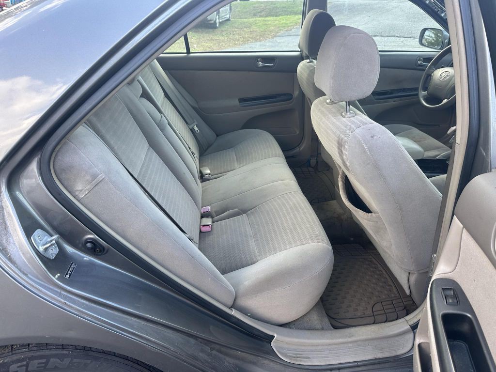 2005 Toyota Camry Image 11