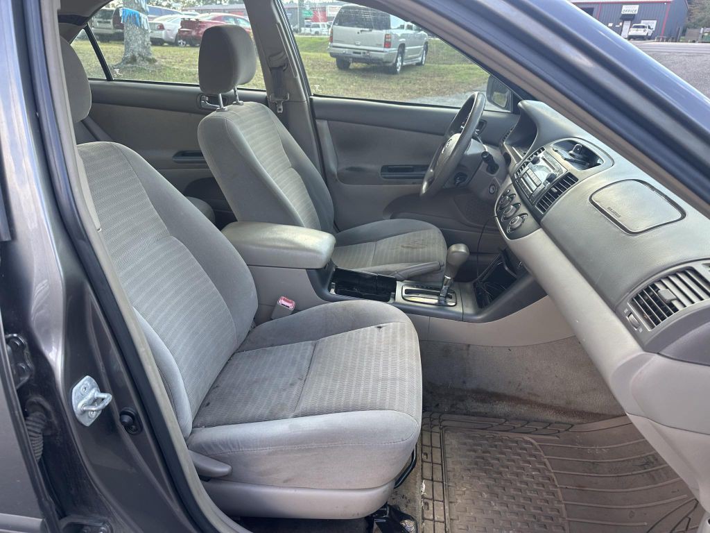 2005 Toyota Camry Image 13