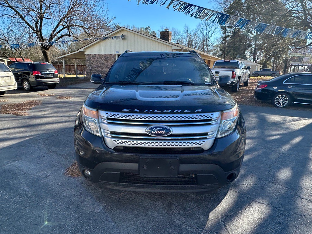 2014 Ford Explorer Image 2