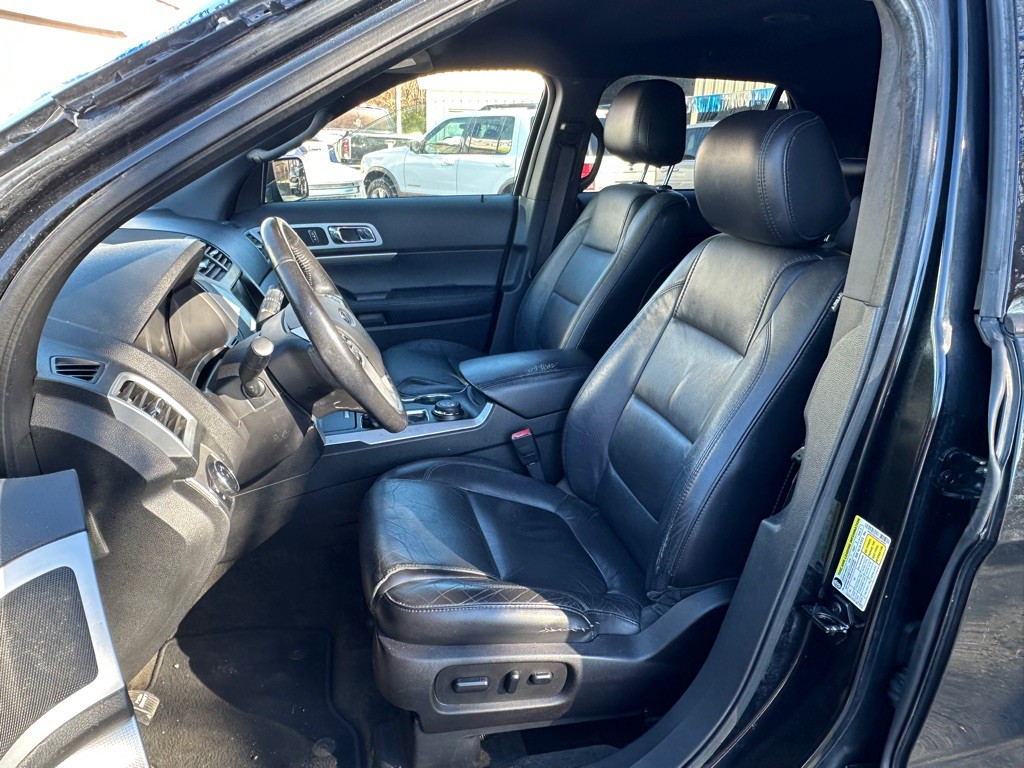 2014 Ford Explorer Image 10