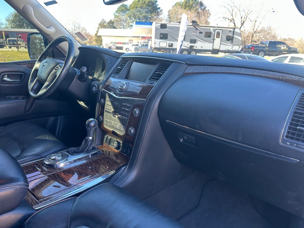 2018 Nissan Armada Image 17