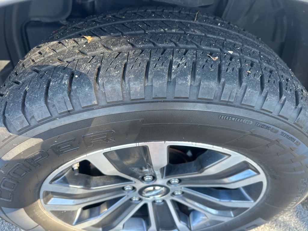 2018 Nissan Armada Image 18