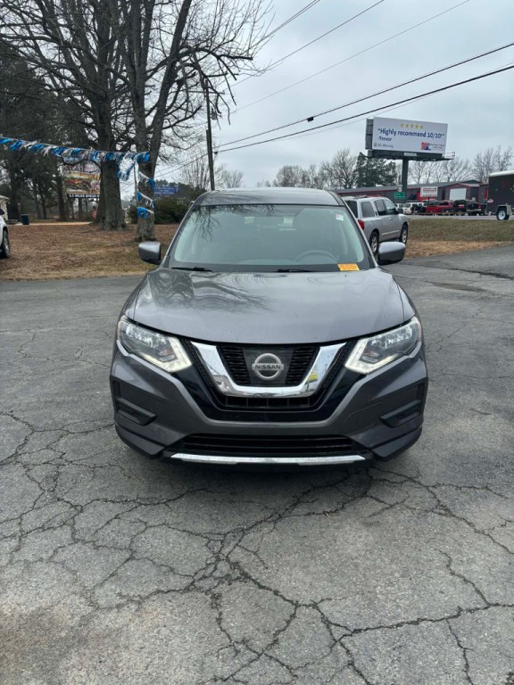 2017 Nissan Rogue Image 2