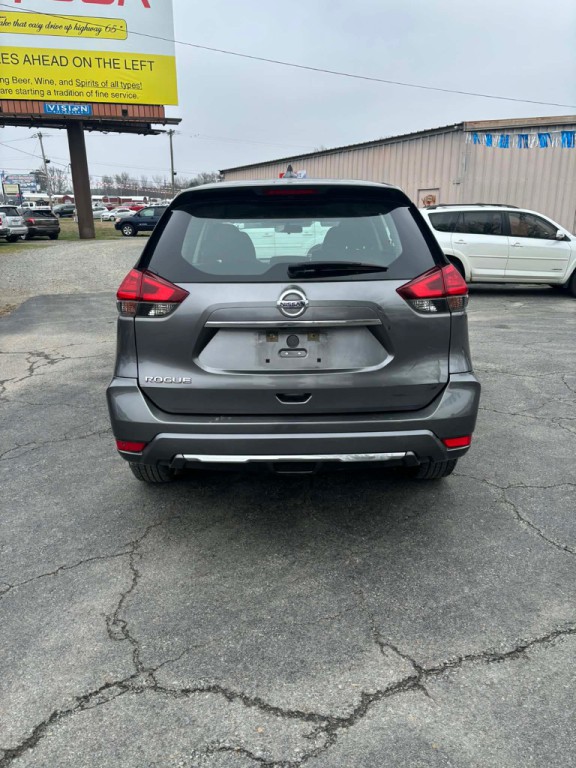 2017 Nissan Rogue Image 6