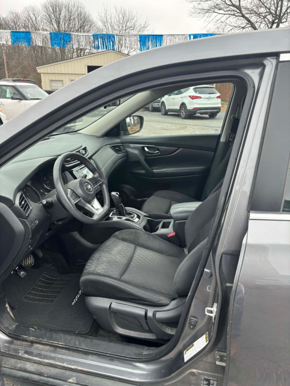 2017 Nissan Rogue Image 7