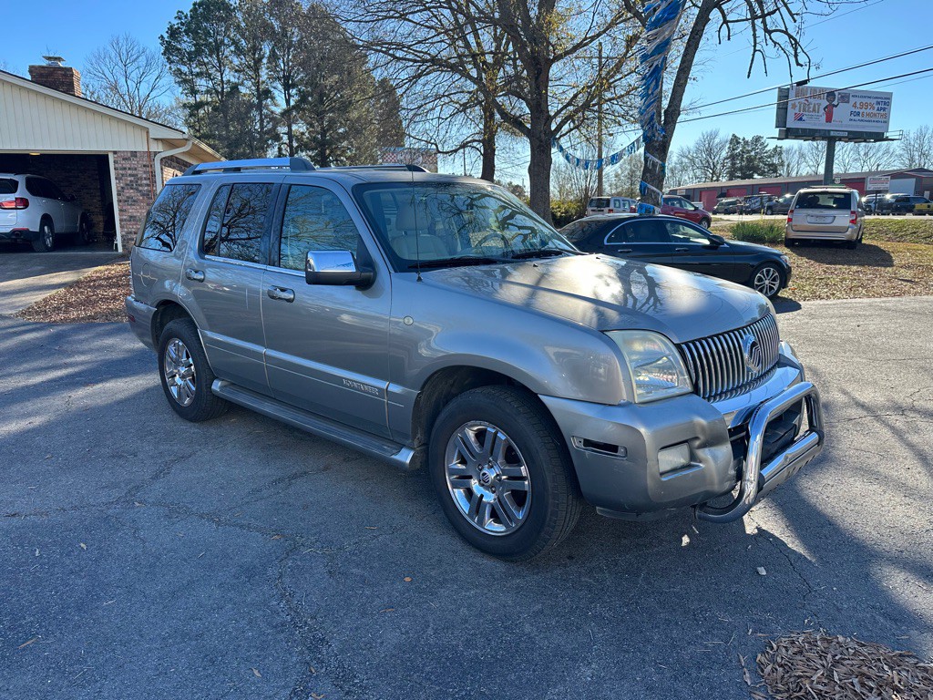 2008 Mercury Mountaineer Image 1