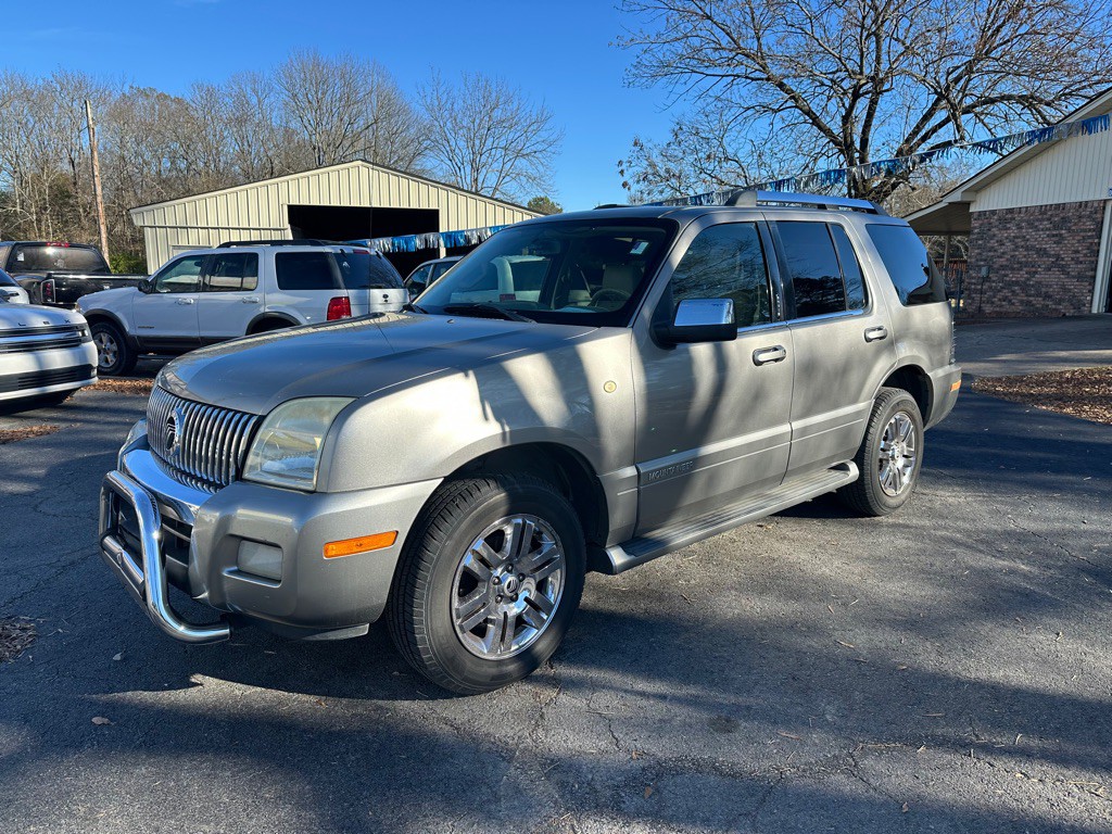 2008 Mercury Mountaineer Image 3
