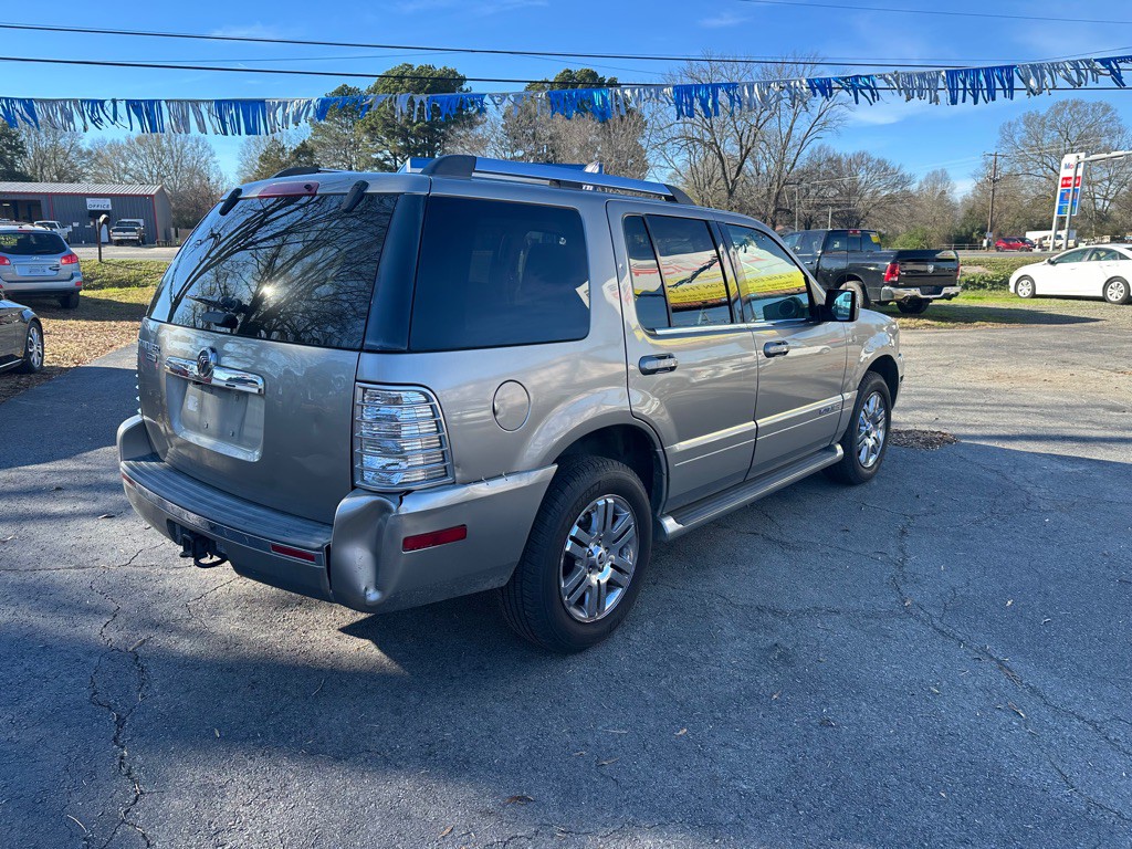 2008 Mercury Mountaineer Image 5