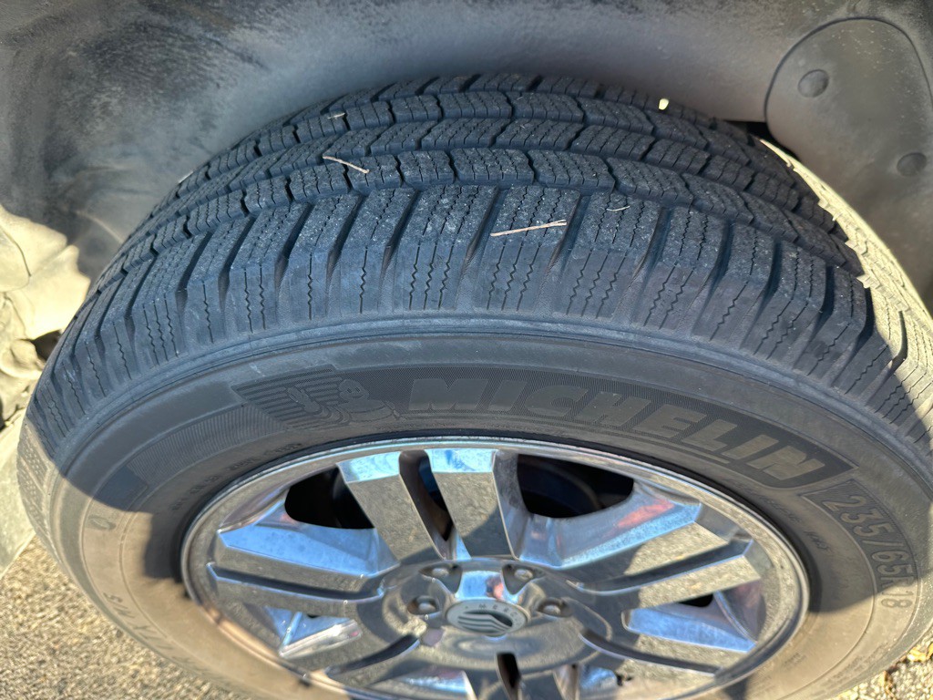 2008 Mercury Mountaineer Image 19