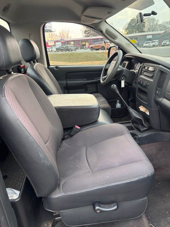 2004 Dodge Ram 1500 Image 7