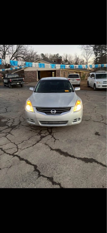 2011 Nissan Altima Image 3