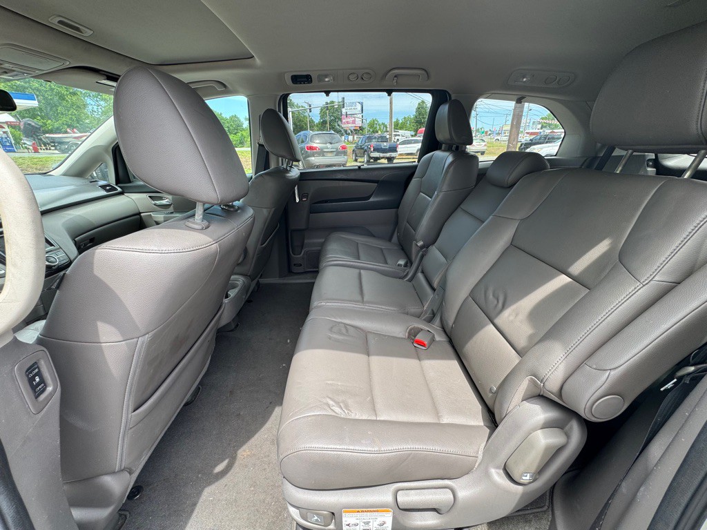 2014 Honda Odyssey Image 14