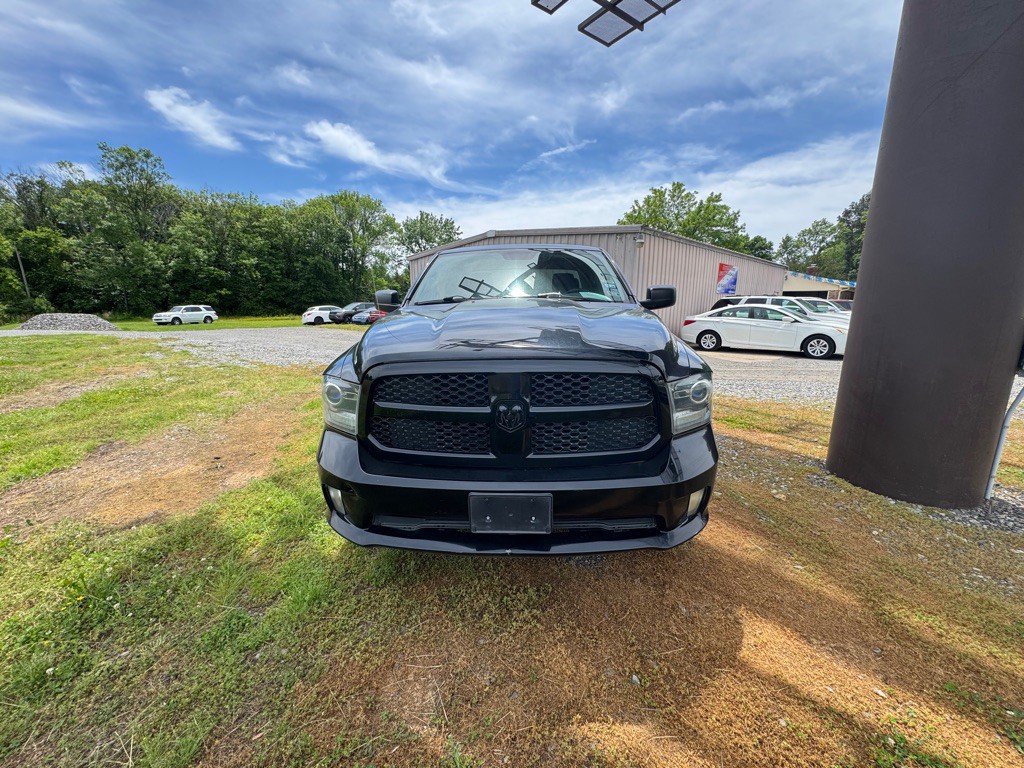 2014 RAM 1500 Image 3