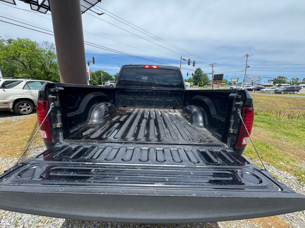 2014 RAM 1500 Image 8