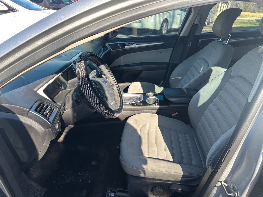 2013 Ford Fusion Image 10