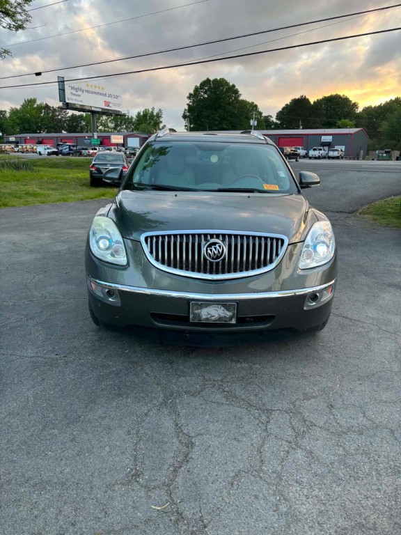 2011 Buick Enclave Image 2