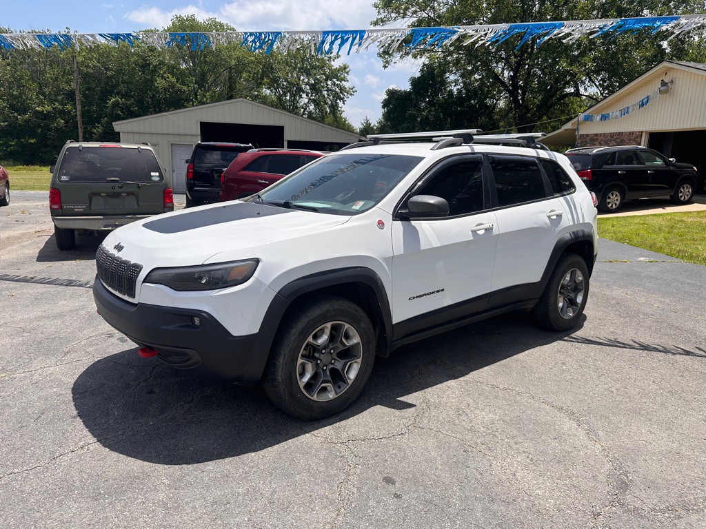 2019 Jeep Cherokee Image 1