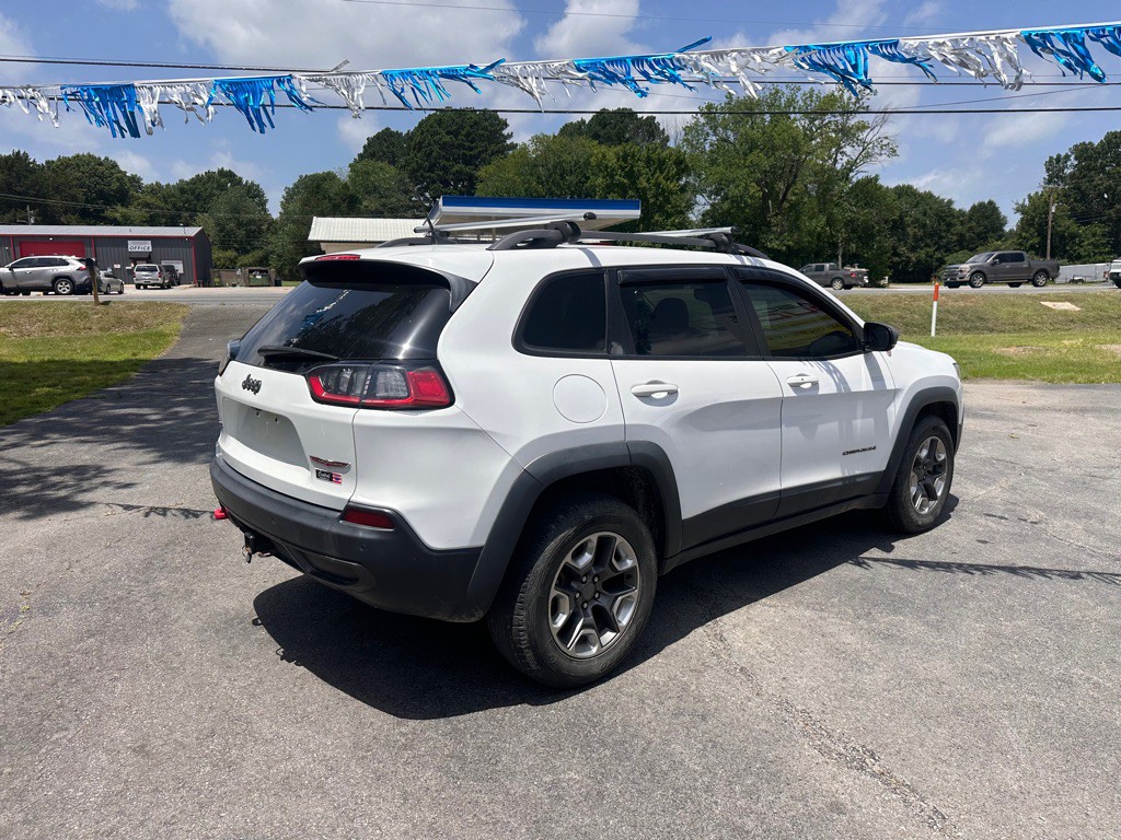2019 Jeep Cherokee Image 5