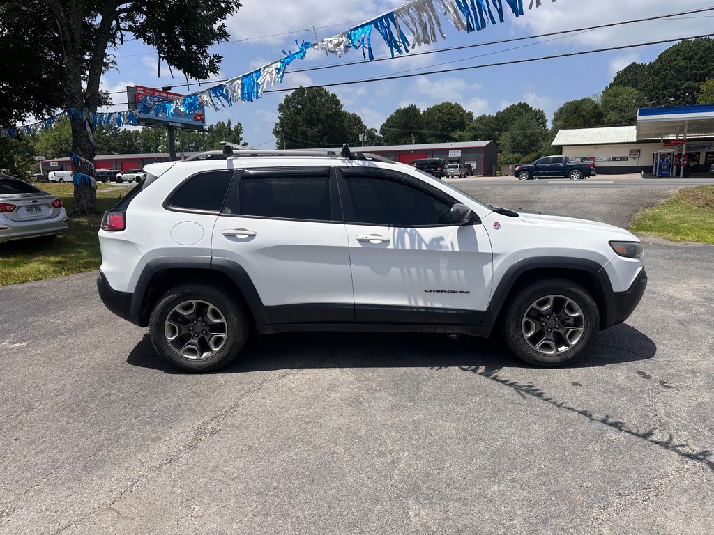 2019 Jeep Cherokee Image 6