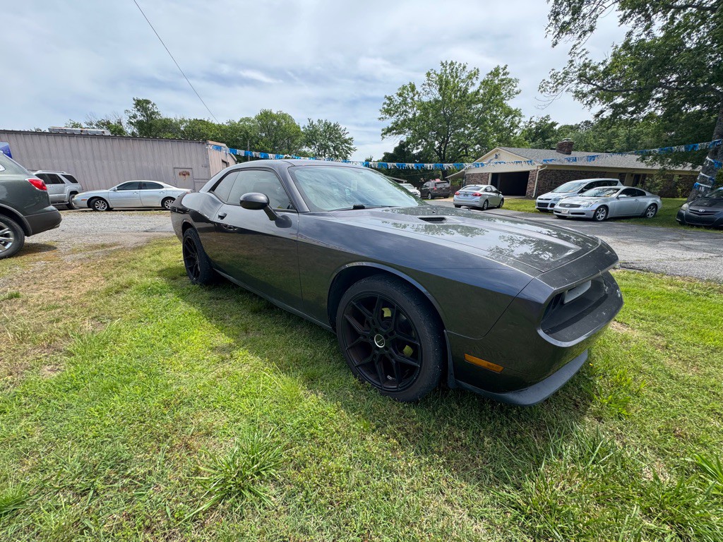 2013 Dodge Challenger Image 3