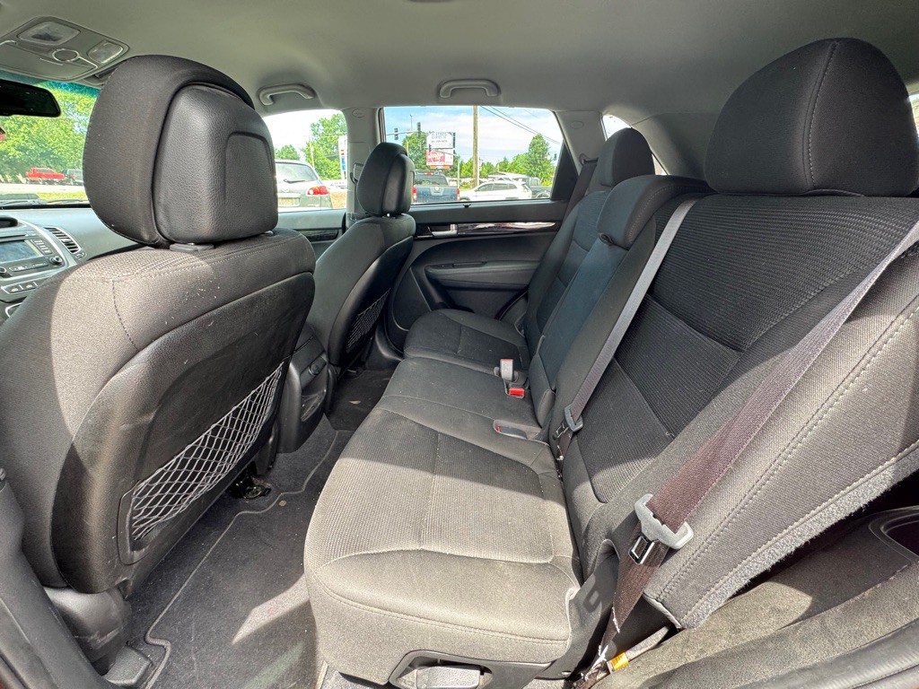 2015 Kia Sorento Image 10
