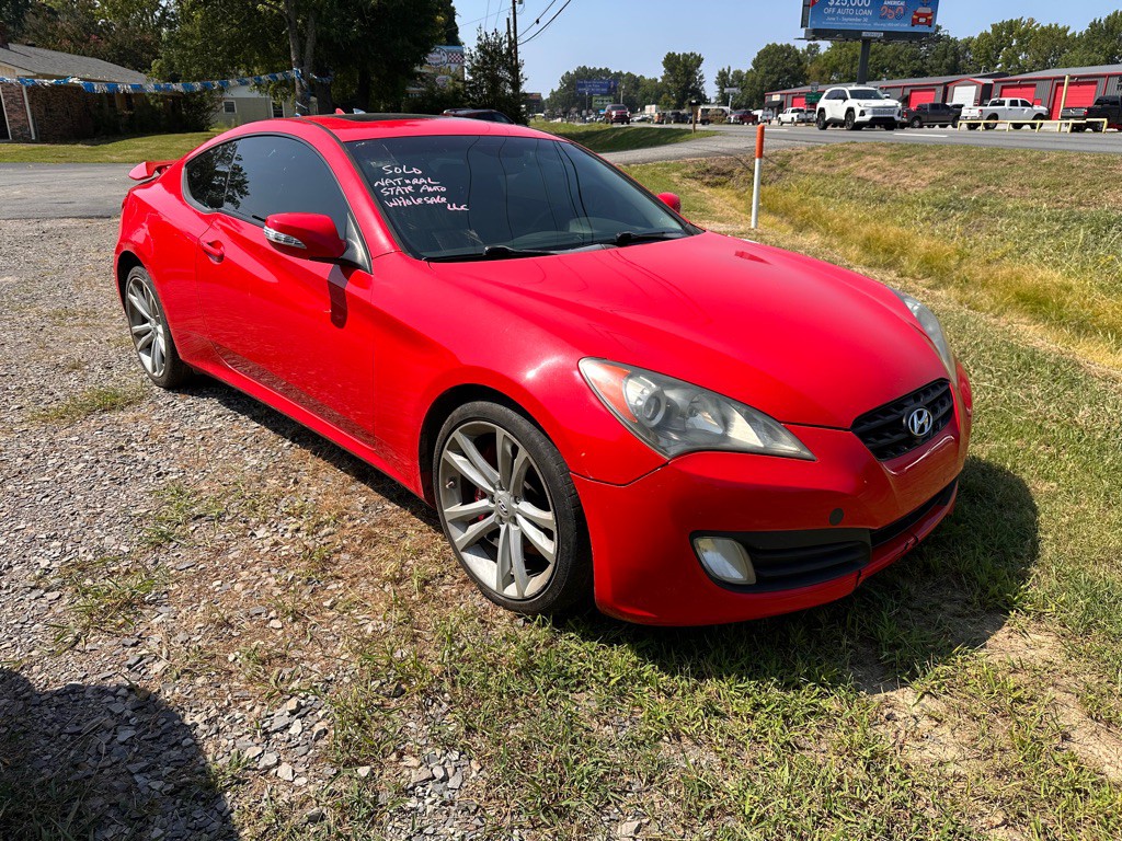2010 Hyundai Genesis Image 3