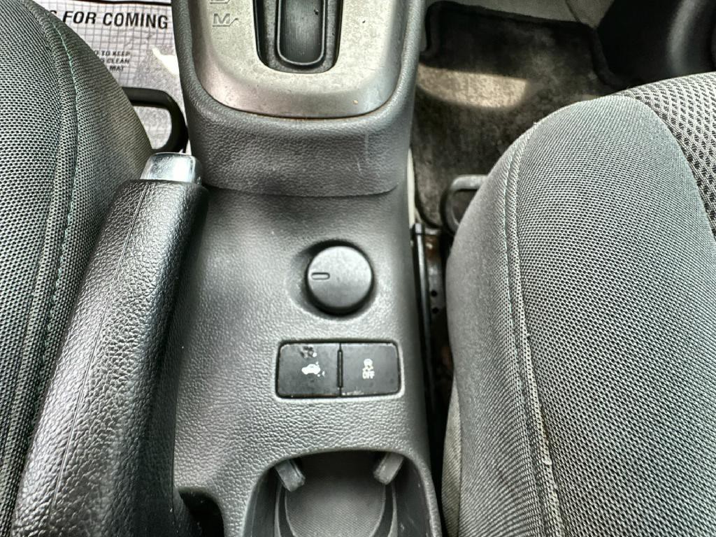 2014 Chevrolet Sonic Image 32