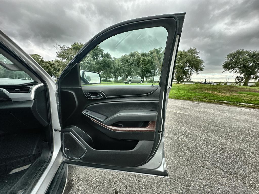 2019 GMC Yukon Image 16